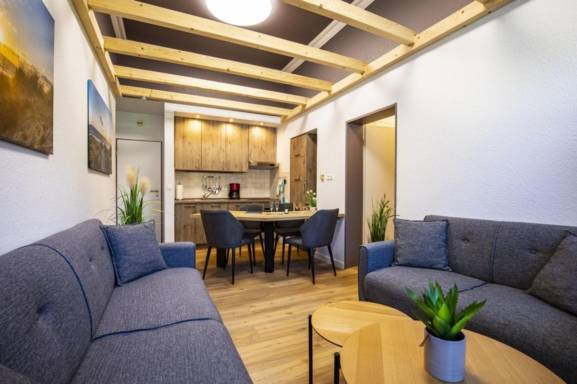 Wohnung Nr 2 Im Wikingerhof Neufunnixsiel エクステリア 写真
